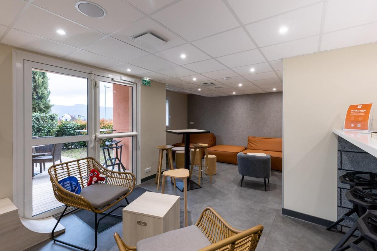 Ibis Budget Millau Viaduc 外观 照片
