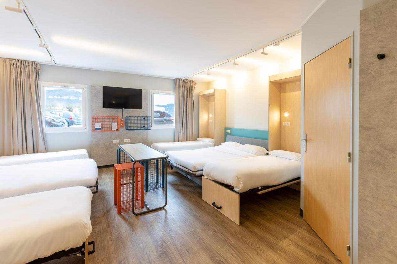 Ibis Budget Millau Viaduc 外观 照片